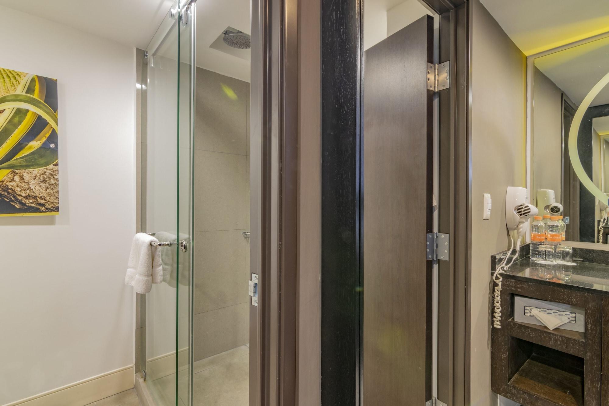 Lucerna Hotel 5*