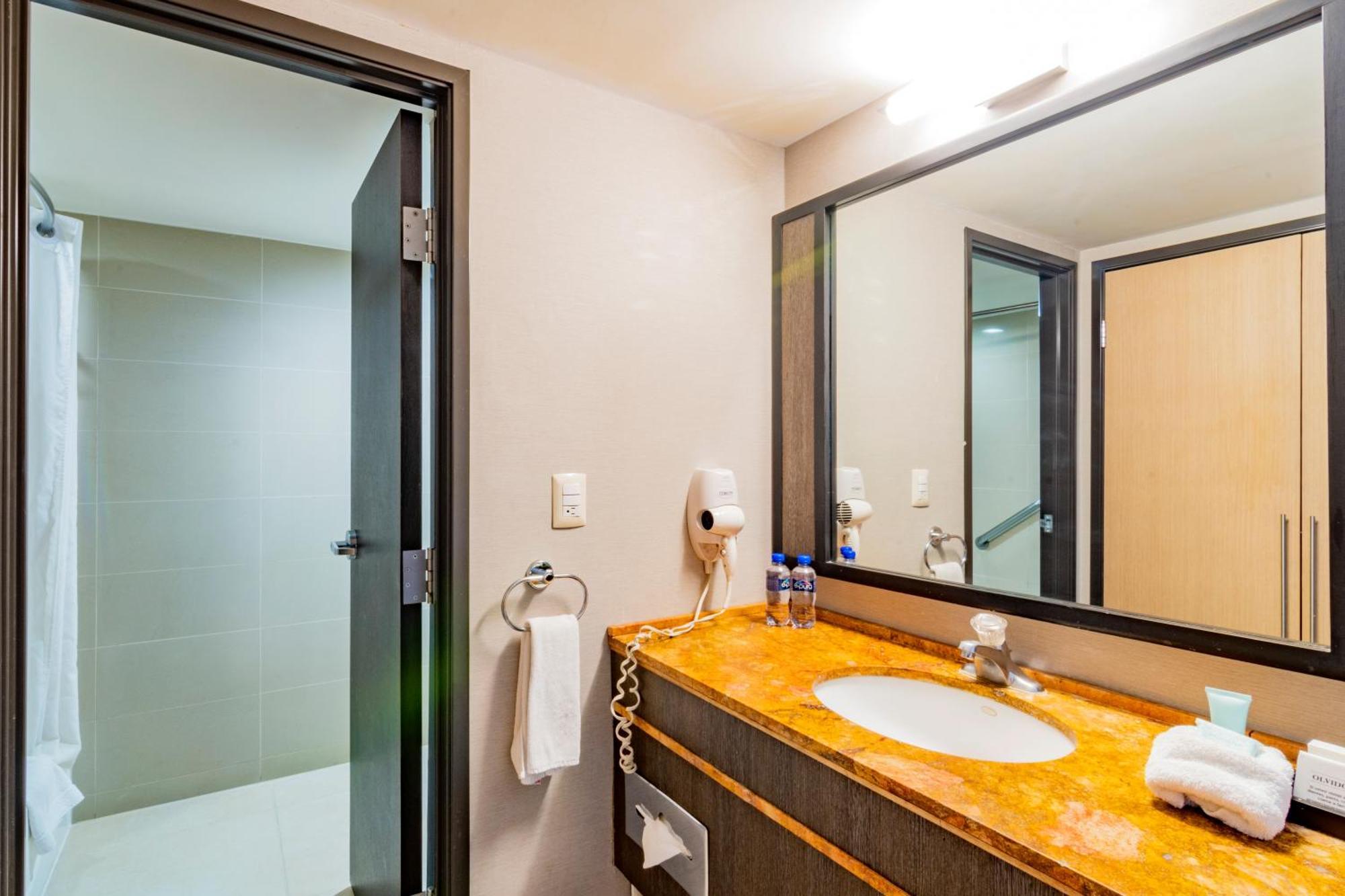 Lucerna Hotel